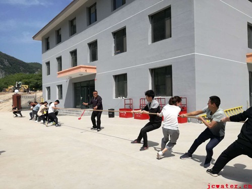 市水務公司開展慶“五一、五四”文體活動